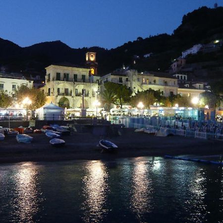 Al Corso Apartments By Amalfivacation Minori Extérieur photo