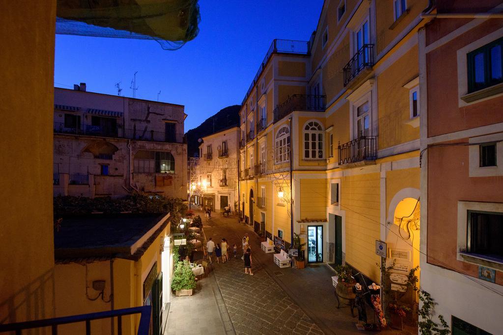 Al Corso Apartments By Amalfivacation Minori Extérieur photo
